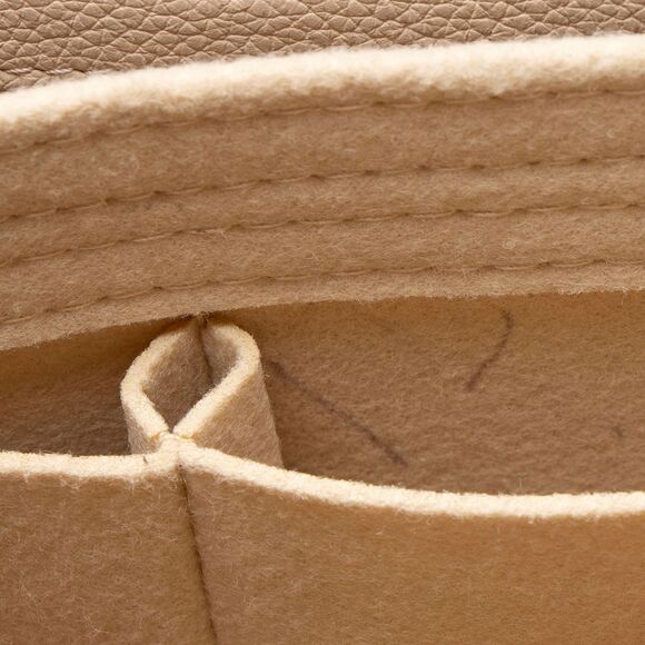 Louis Vuitton Calfskin Monogram Canvas On My Side MM Tote - Picture 16 of 16